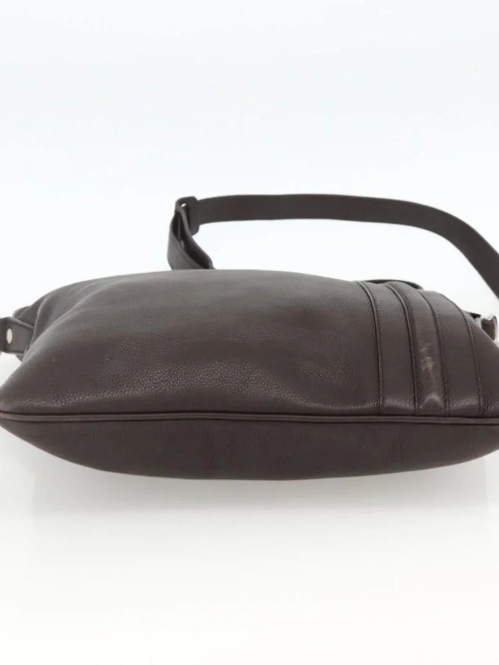 Gucci brand	gucci color	brown
